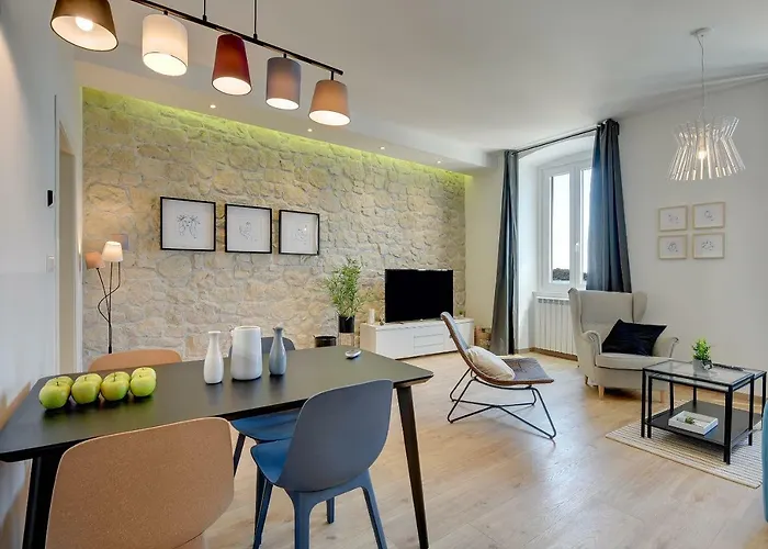 아파트 Novak 풀라